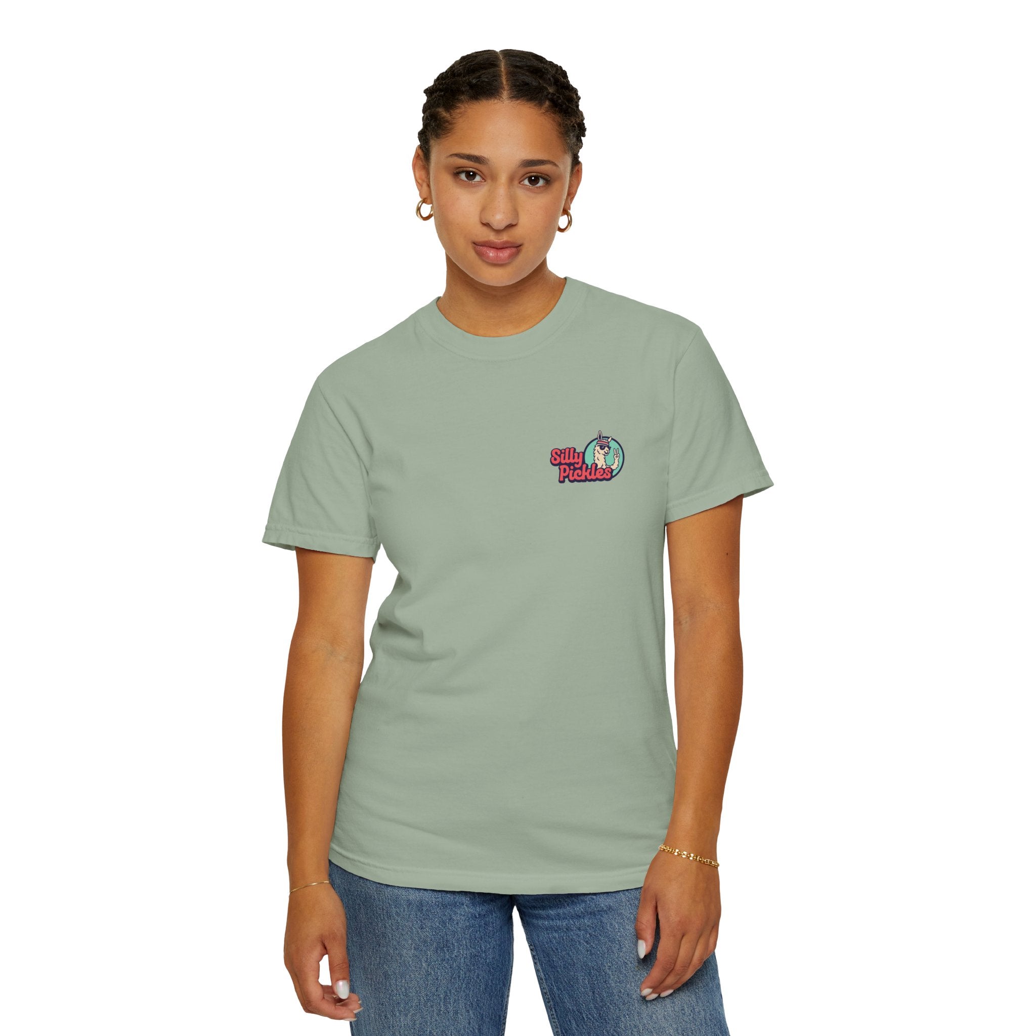 Silly Pickles | Retro Graphic Tee