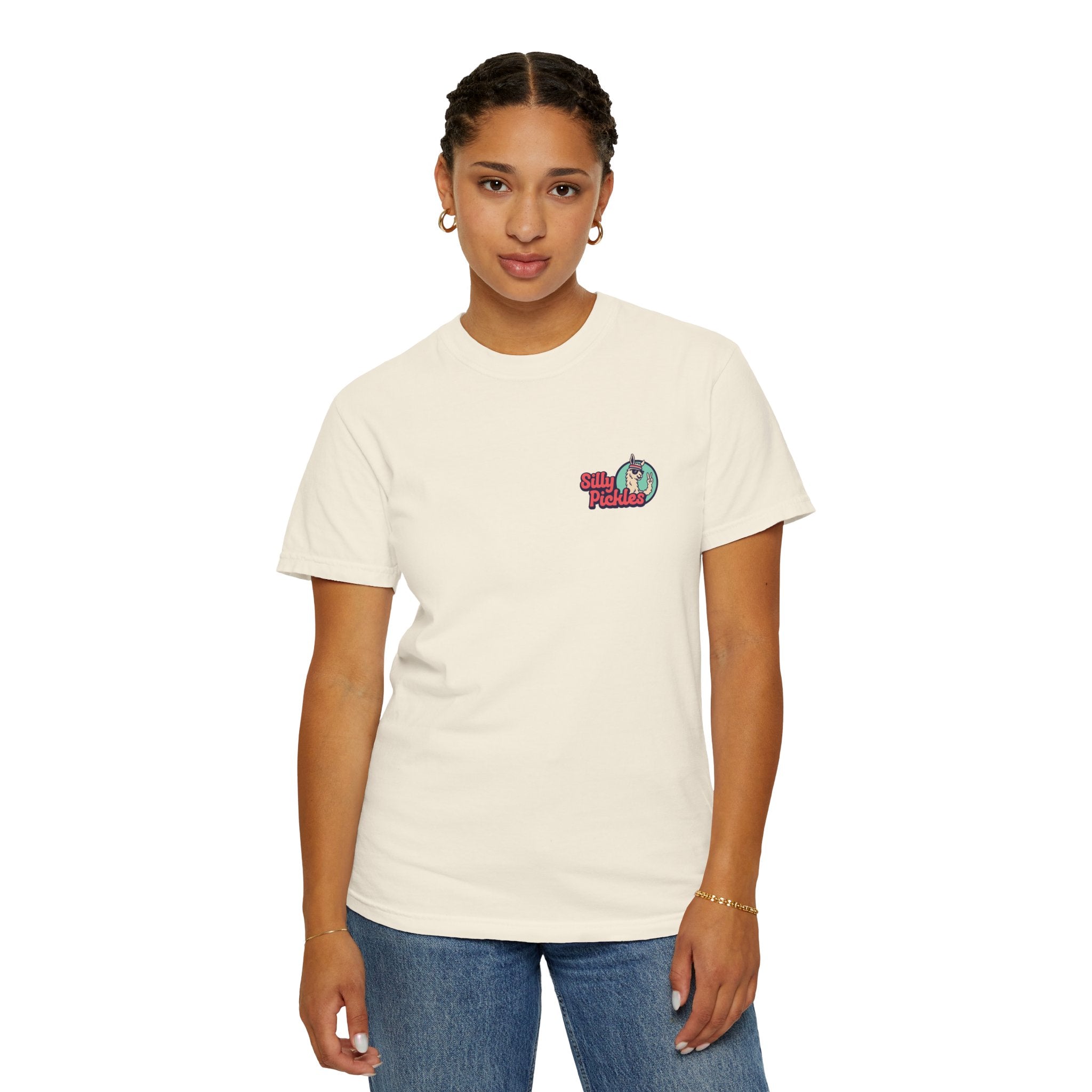 Silly Pickles | Retro Graphic Tee