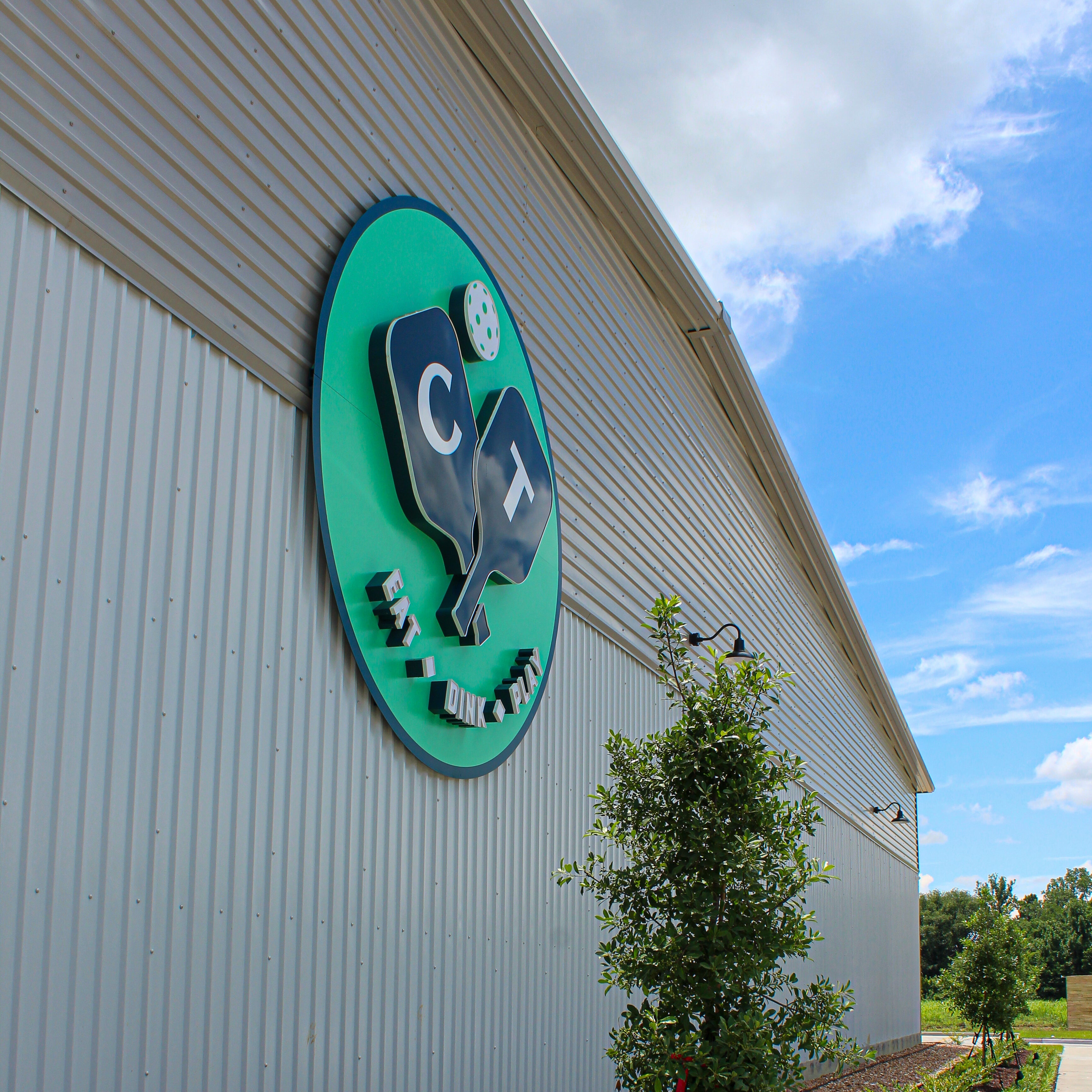 Baton Rouge, LA: Pickleball Ladder League at Court to Table | Summer 2026