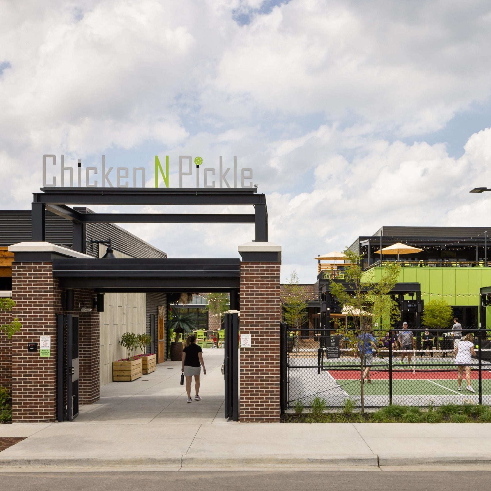 Overland Park, KS: Pickleball Ladder League at Chicken n Pickle | Winter 2026