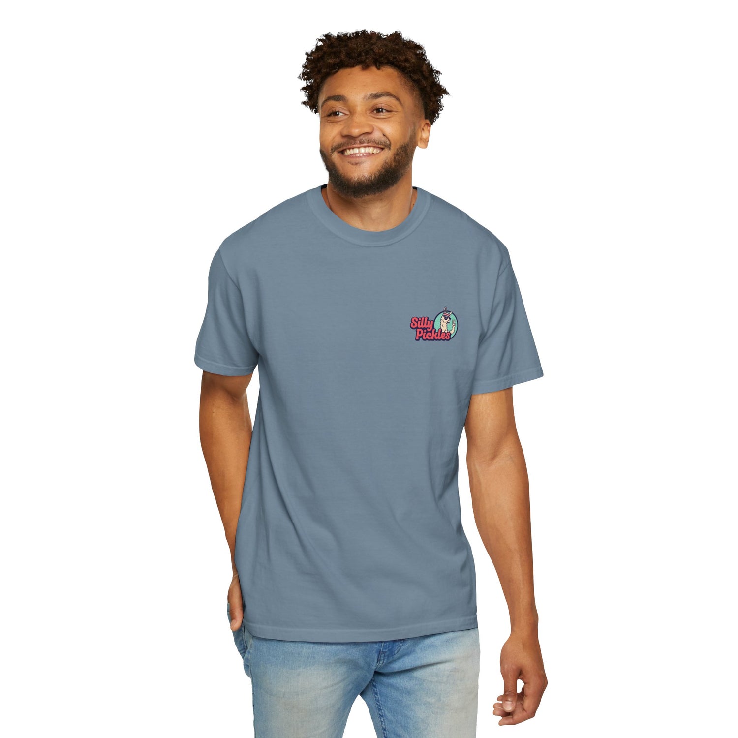 Silly Pickles | Retro Graphic Tee