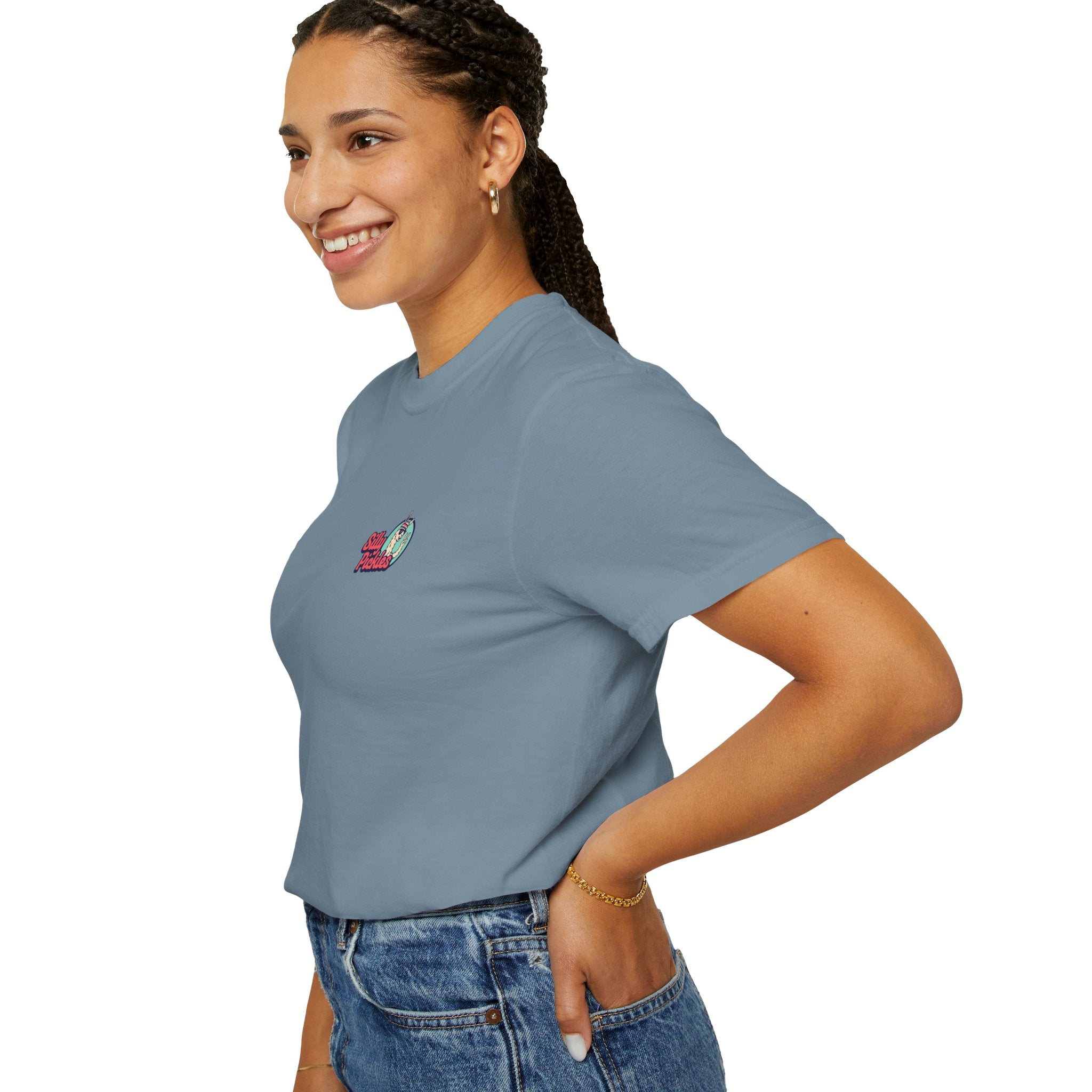 Silly Pickles | Retro Graphic Tee