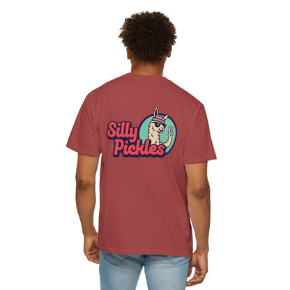 Silly Pickles | Retro Graphic Tee