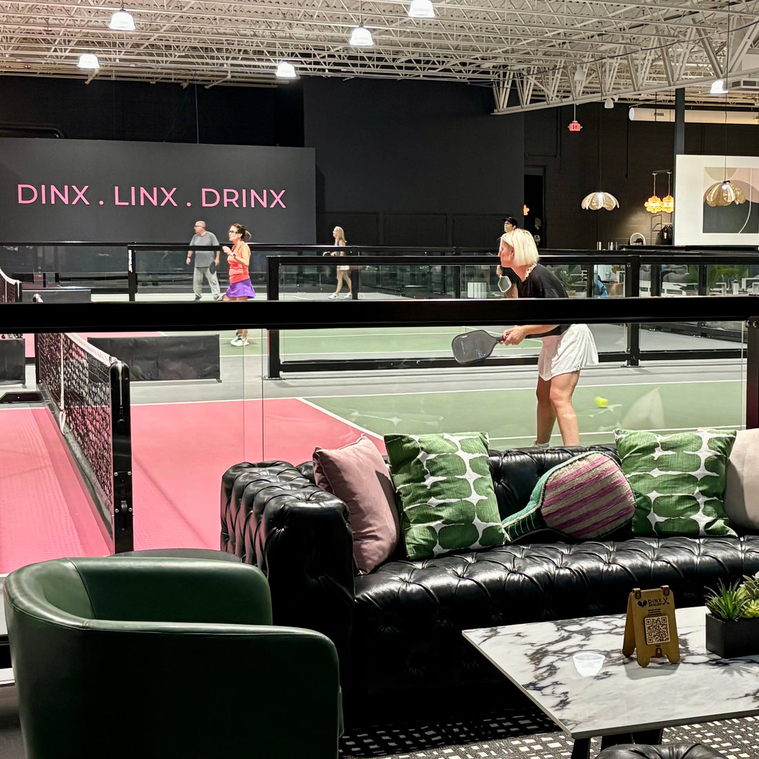 Highland Park, IL: Pickleball Ladder League at Dinx Social Club (Wednesdays) | Summer 2026