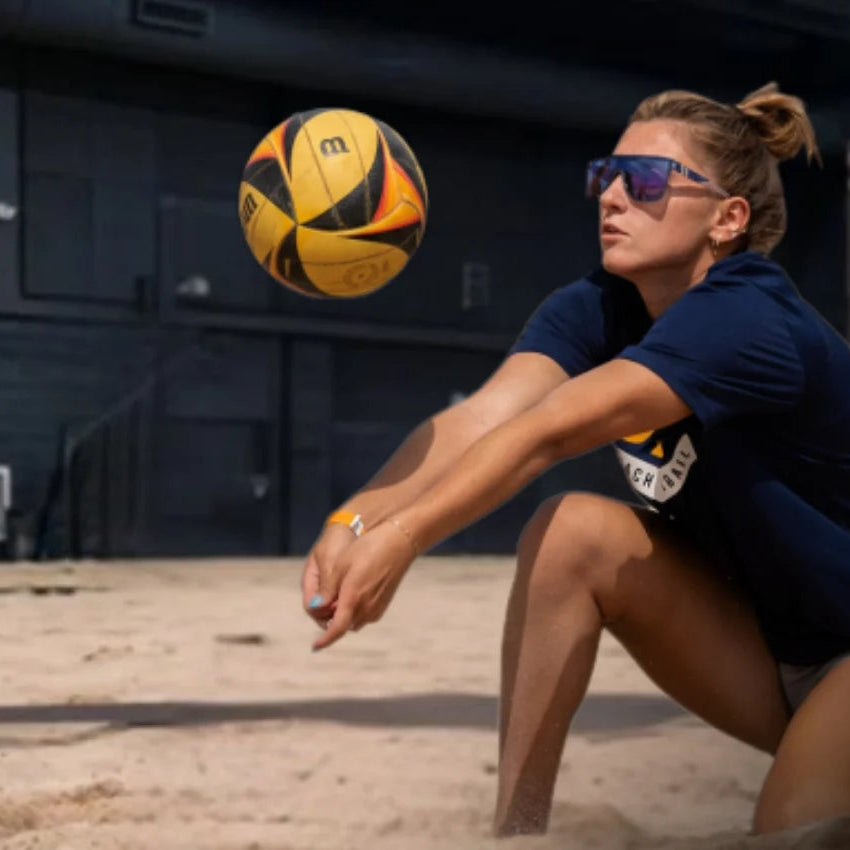 Chicago, IL: Indoor Sand Volleyball Ladder League at Players Sports Center | Fall 2026