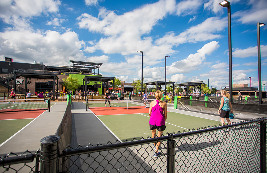 San Antonio, TX: Pickleball Ladder League at Chicken n Pickle | Fall 2025